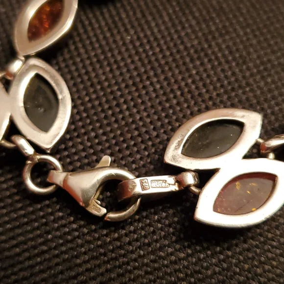 Natural Amber bracelet - Picture 3 of 4